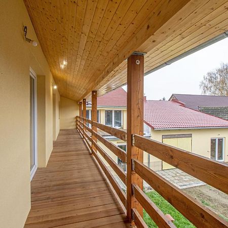 Kroměříž Velky Apartman Zlamanka מראה חיצוני תמונה