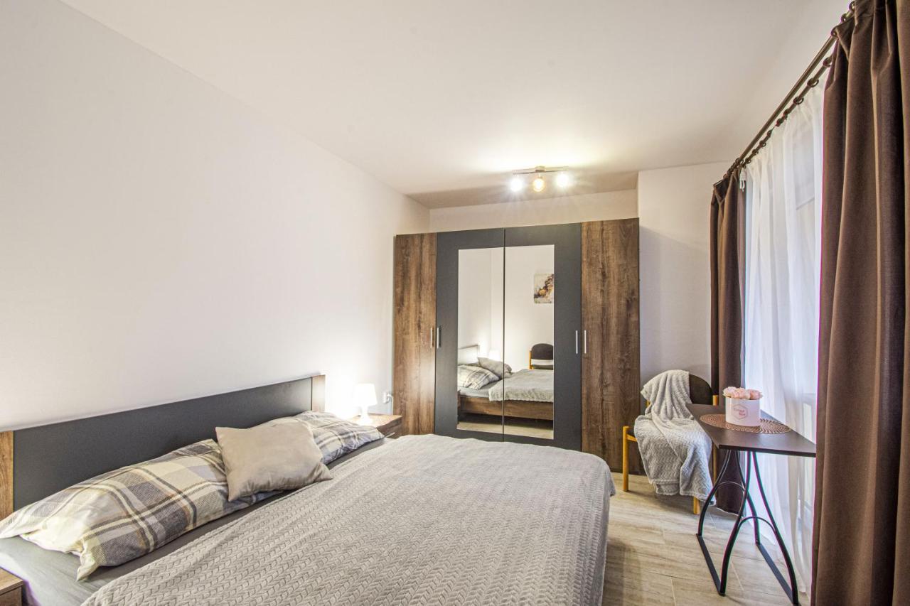 Kroměříž Velky Apartman Zlamanka מראה חיצוני תמונה