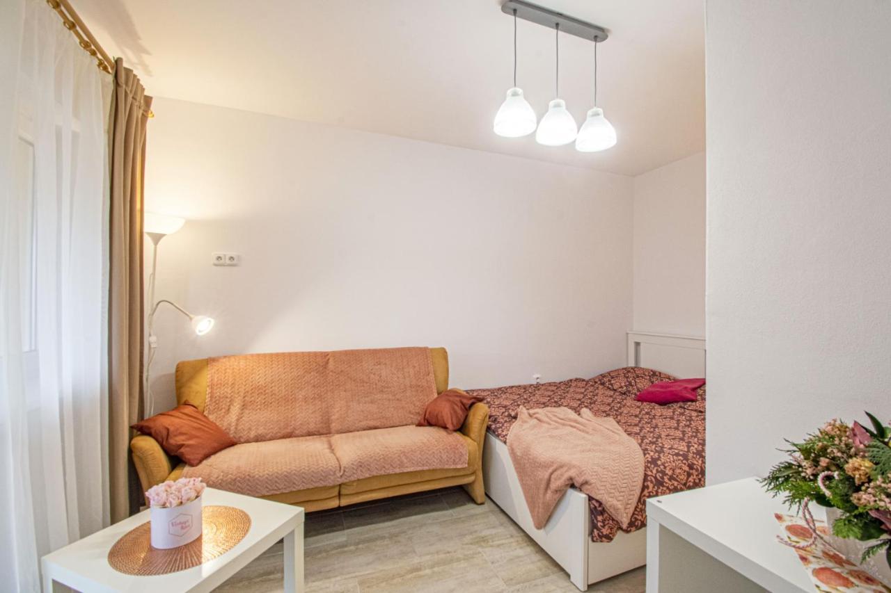 Kroměříž Velky Apartman Zlamanka מראה חיצוני תמונה